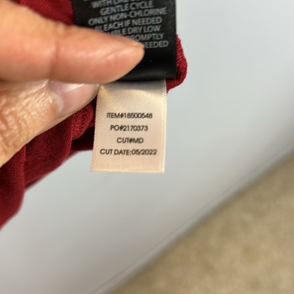 Torrid Elegant Modal Blend Red Women's Top Size 2 - Picture 9 of 10